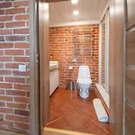 Red Brick House Διαμέρισμα Κλαϊπέντα