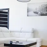 Διαμέρισμα Red Brick House