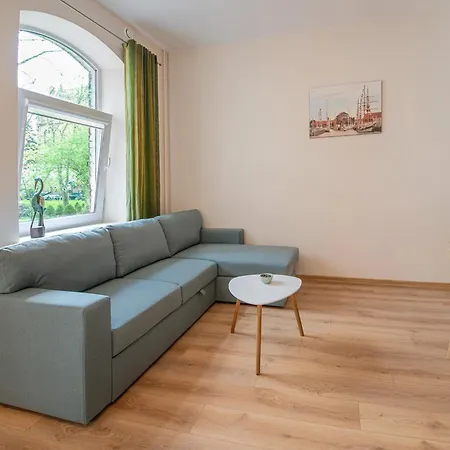 Red Brick House 아파트 *