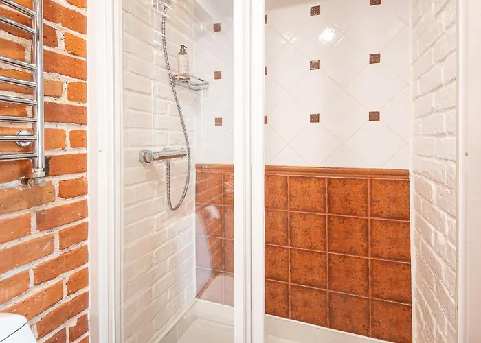 דירה Red Brick House