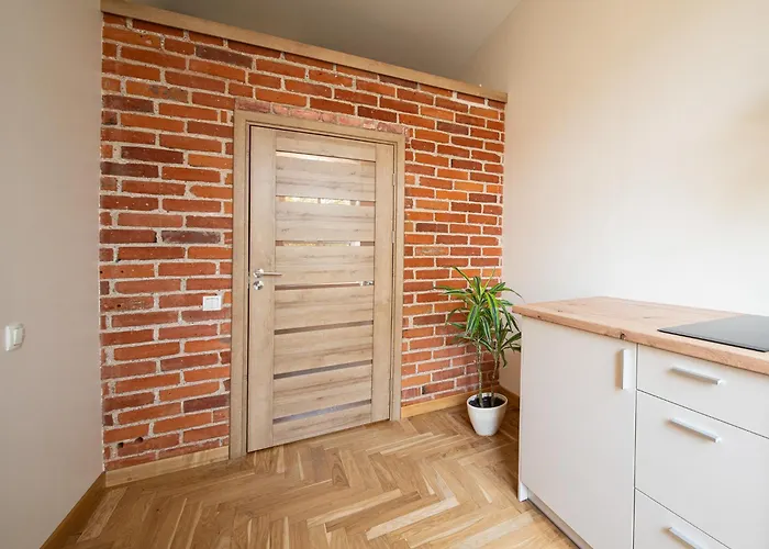 דירה Red Brick House *