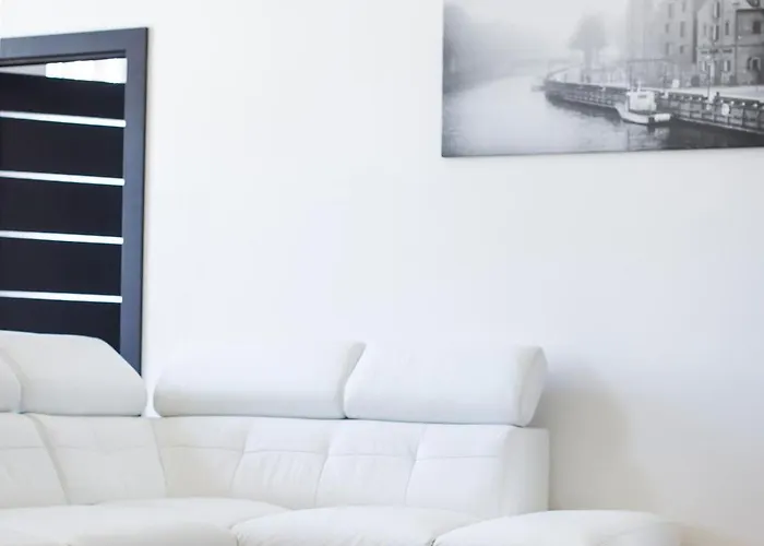 דירה Red Brick House